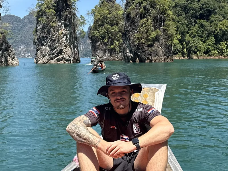 Patrick from Hypiva on a longtail boat in Thailand
